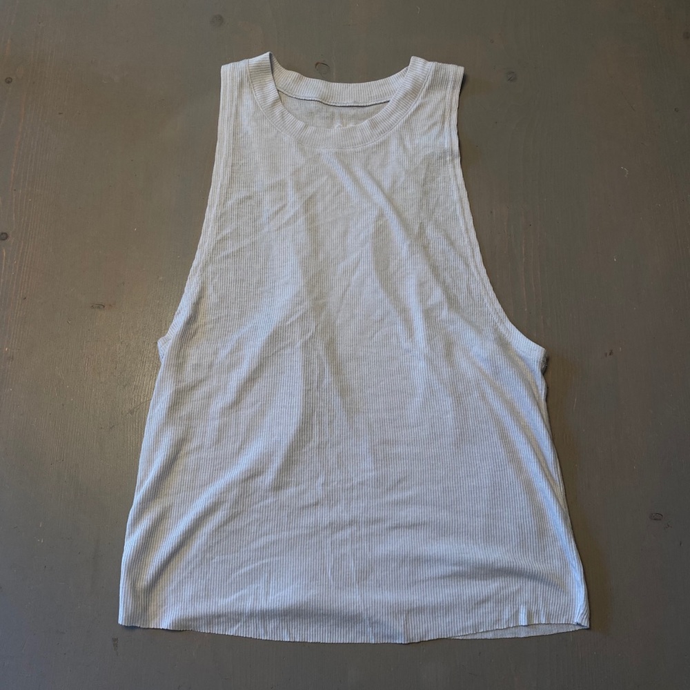 Alo Muscle tank✨